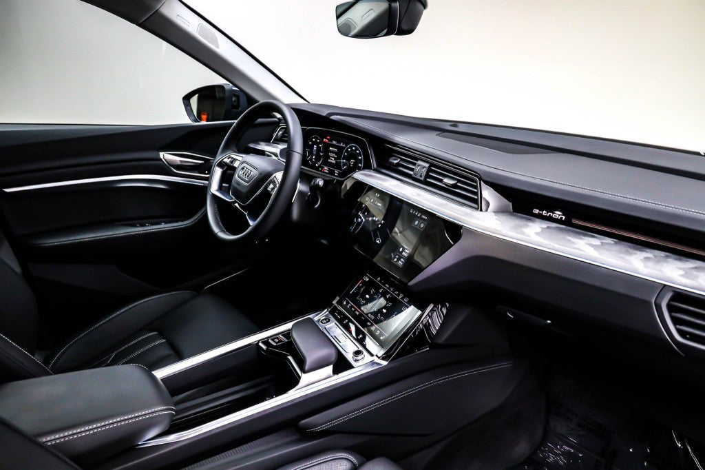 2023 Audi Q8 E-tron