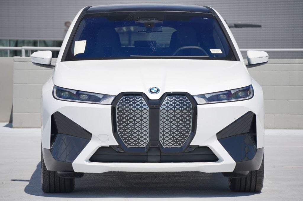 2024 BMW iX eDrive50 SUV